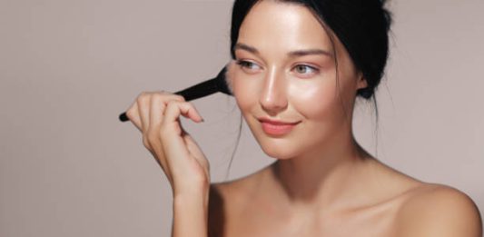 A Guide On How To Apply Blush Makeup As Per Your Face Shape blush makeup