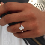Navigating the UK Diamond Market: Expert Tips for New Buyers diamond rings